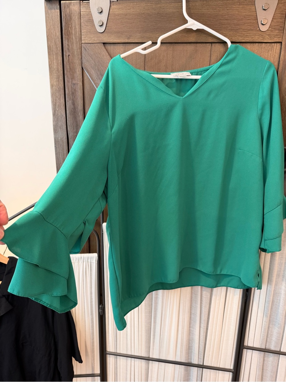 Women's Green V-Neck Blouse with Layered Ruffle Sleeves